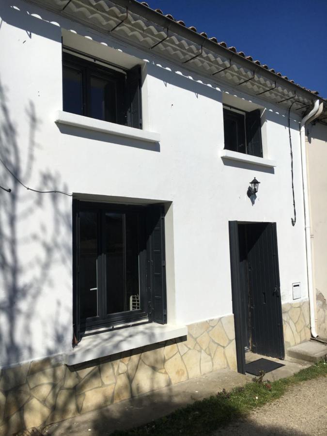 Cilaos - Maisonnette Au Coeur Du Medoc Saint-Laurent-de-Medoc Exteriör bild