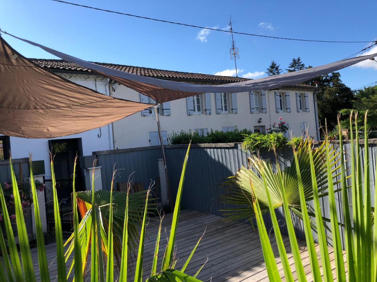Cilaos - Maisonnette Au Coeur Du Medoc Saint-Laurent-de-Medoc Exteriör bild